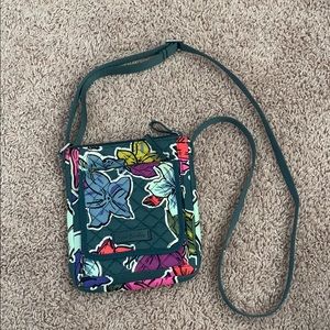 Vera Bradley crossbody bag!